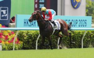 Ka Ying Rising scores a stunning victory in the Group Three HKSAR Chief Executive’s Cup at Sha Tin. Photos: Kenneth Chan