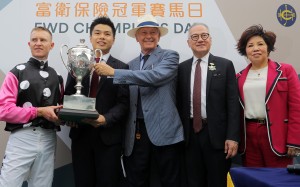 Beauty Generation’s connections collect the Champions Mile trophy in April. Photos: Kenneth Chan