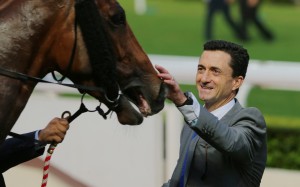 Douglas Whyte shows his admiration for Uncle Steve after the galloper’s win on Sunday. Photos: Kenneth Chan
