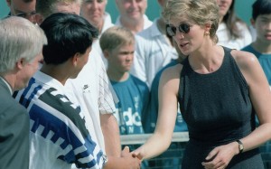 Princess Diana shakes hands with Michael Chang after he won the Salem Hong Kong Open tennis tournament in April 1995. Photo: SCMP
