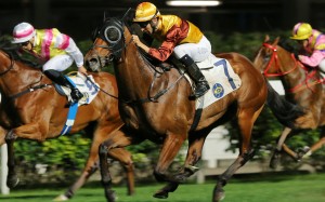 Joao Moreira guides Simply Fluke to victory on Wednesday night. Photos: Kenneth Chan