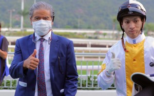 Tony Cruz and Matthew Chadwick enjoy their win on Thursday. Photos: Kenneth Chan