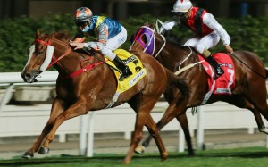 Zac Purton guides Grateful Heart to victory at Happy Valley on Wednesday night. Photos: Kenneth Chan
