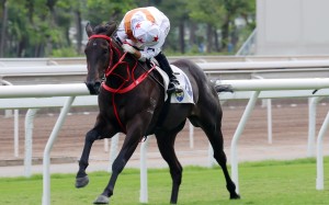 Courier Wonder bolts in on debut under Joao Moreira in October. Photos: Kenneth Chan