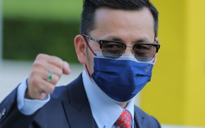 Frankie Lor celebrates Looking Great’s recent win. Photo: Kenneth Chan