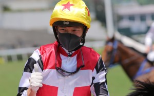 Jerry Chau enjoys his win aboard First Responder. Photos: Kenneth Chan