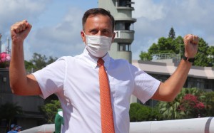 Caspar Fownes celebrates Green Envy’s win at Sha Tin on Sunday. Photo: Kenneth Chan