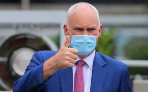 Trainer David Hall gives the thumbs up after a winner. Photos: Kenneth Chan