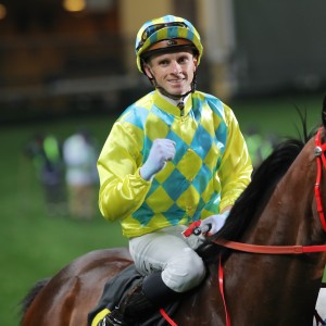 Lyle Hewitson returns after winning at Happy Valley. Photos: Kenneth Chan
