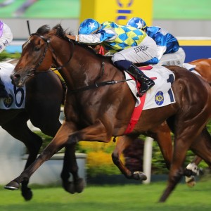 Galaxy Patch storms home to finish a close second to Little Paradise in the Premier Cup in June. Photos: Kenneth Chan