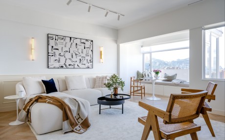 The living room of Jeff Chan and Liz Leung’s flat in Jardine’s Lookout, in Hong Kong. Photo: Eugene Chan. Styling: Suh-hee Park