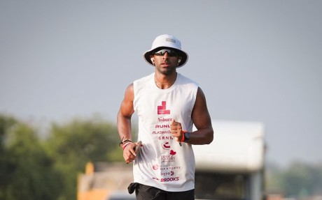Rahul Sharma, a former Hong Kong under-19 cricketer born and raised in the city, became the fastest man to run the length of Sri Lanka. Photo: handout