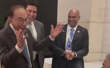 A still from a social media video of Anwar Ibrahim singing in New Delhi while at the Brics summit. Photo: X/AnwarIbrahim
