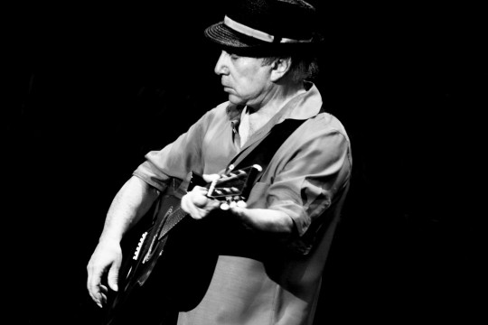 The Paul Simon Songbook, by Paul Simon: early versions of