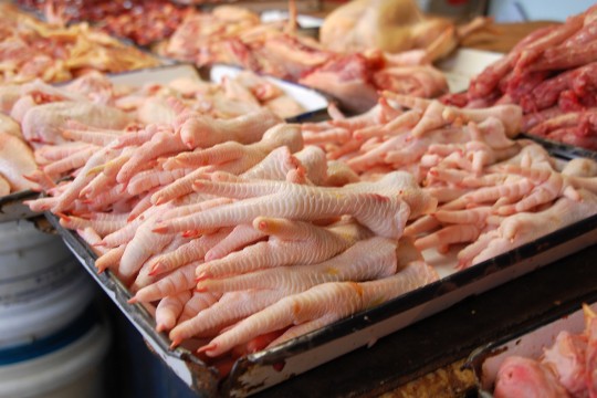 How the US makes billions selling gristly chicken feet to China | South  China Morning Post