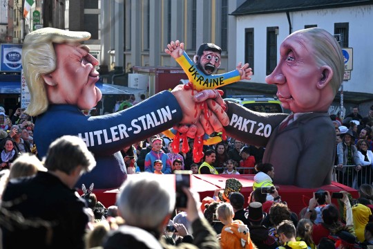 From Trump to Putin, Germany's Carnival puts politics on parade | South  China Morning Post