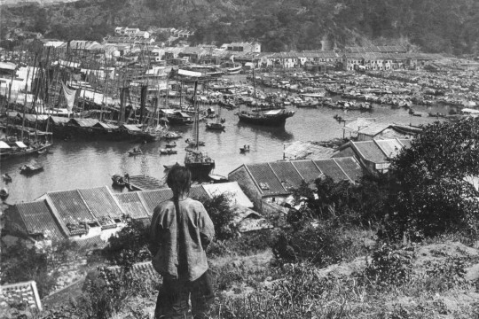 Old photos of Hong Kong's harbours show city's vibrant maritime