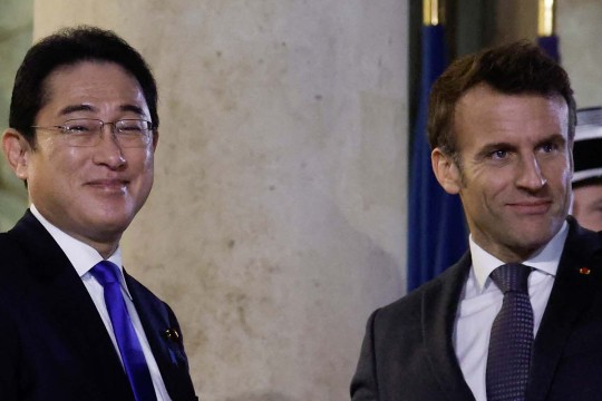 Japan and France pledge to deepen Asia-Pacific security ties 