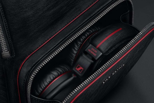 DIOR HOMME - 希少 SENNHEISER ×Dior HOMME IE800 dior-homme-x-sennheiser.jpg?w=