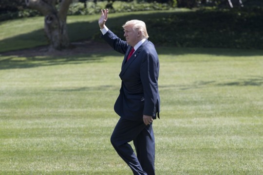 Golf diplomacy' under fire as Japanese Prime Minister Shinzo Abe courts US President Donald Trump | South China Morning Post