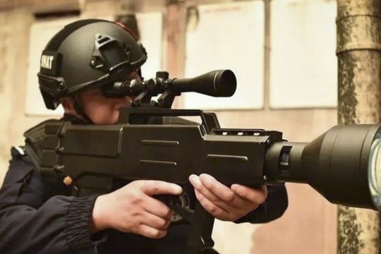 レーザー銃 a00f8dc4-7cf1-11e8-8ce4-