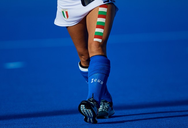Because kinesio tape is elastic, it allows for a full range of motion, unlike traditional athletic tape. Photo: Getty Images