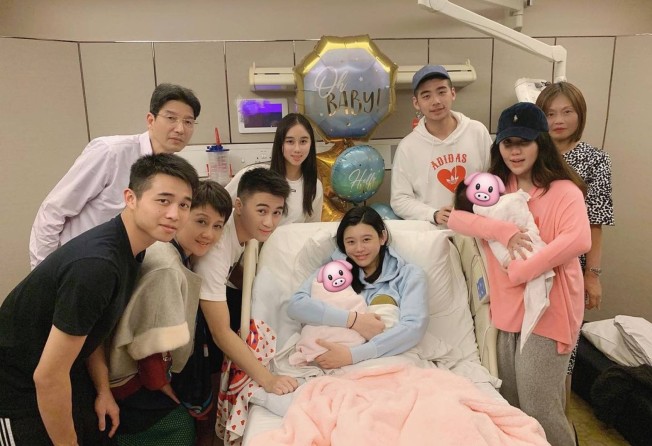 Ming Xi gave birth to a son in 2019 Photo: @mingxi11/Instagram