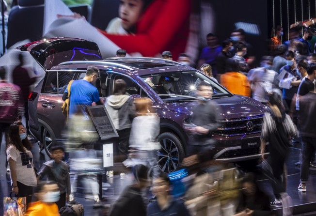 A long-exposure photo shows crowds at German car manufacturer Volkswagen’s stand at the Auto Shanghai 2021 show on April 24. According to the Mercator Institute for China Studies, the German automotive sector’s outsize exposure to China’s market is “a key driver of the perception that Germany and Europe are dependent on China”. Photo: EPA-EFE 