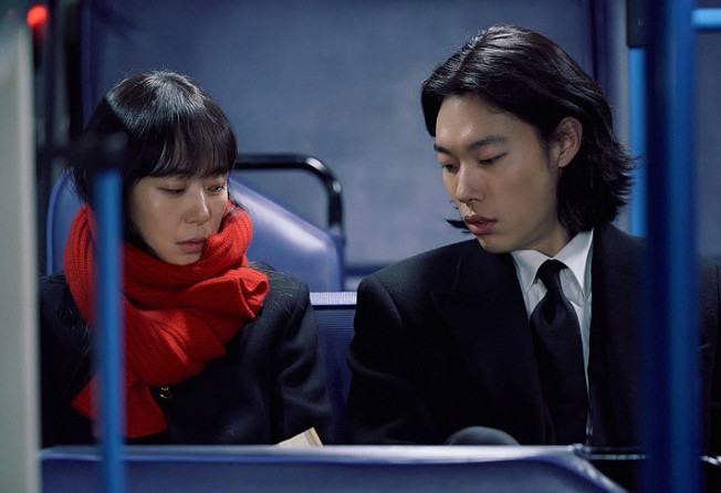 Jeon Do-yeon (left) and Ryu Jun-yeol in a still from Lost.
