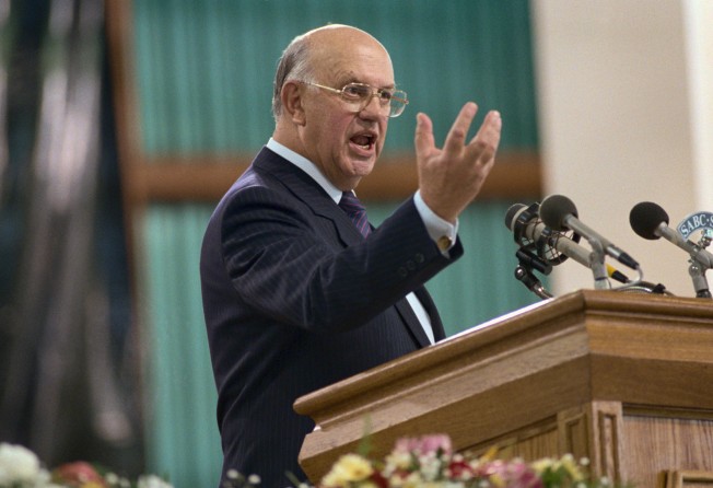 South African President P.W. Botha speaks at a National Party meeting. His declaration of a state of emergency is one of the episodes in South Africa’s recent past paralleled in sections of Galgut’s novel. Photo: David Turnley/Corbis/VCG via Getty Images