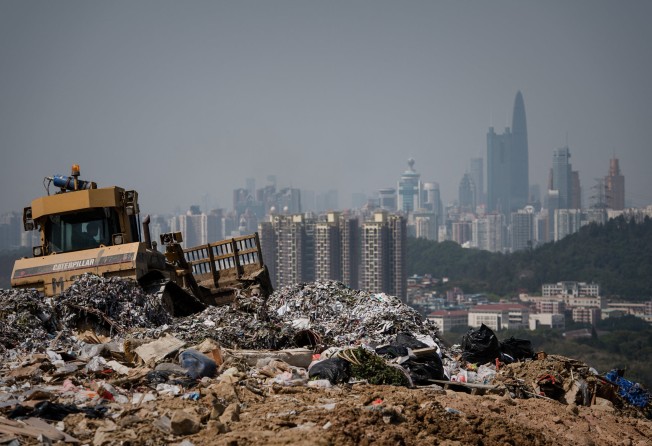 A landfill in Hong Kong. Photo: Philippe Lopez/AFP