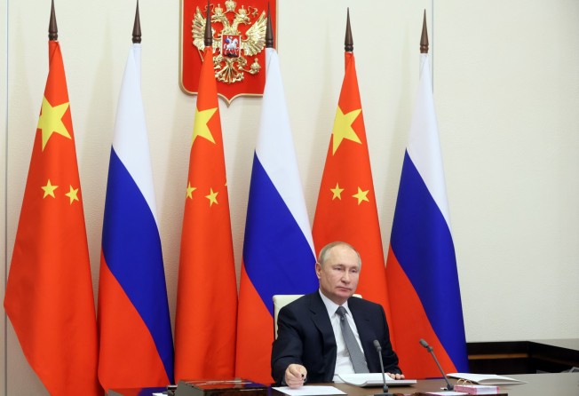 Russian President Vladimir Putin attends a meeting with Chinese President Xi Jinping via teleconference call at the Novo-Ogaryovo state residence outside Moscow, Russia, on December 15. Moscow sees China as a reliable trading partner it understands well given the similarities in their political models. Photo: EPA-EFE / SPUTNIK / KREMLIN POOL