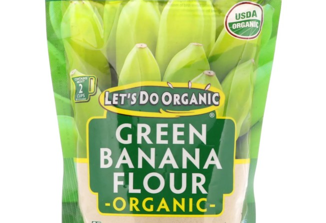 A packet of green banana flour.