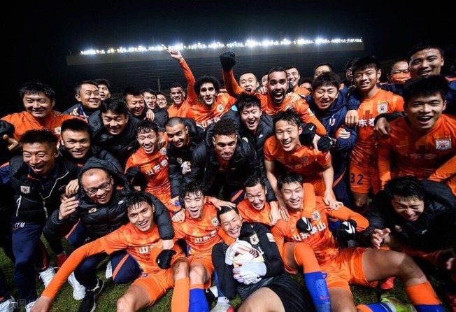 Shandong Taishan celebrate beating Hebei FC 2-0 to claim the 2021 Chinese Super League title. Photo: Twitter