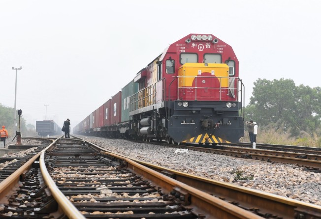 A freight train on the China-Europe Railway Express leaves Xiamen for Budapest, the capital of Hungary. Photo: Xinhua