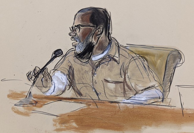 A courtroom sketch shows singer R. Kelly addressing Judge Ann Donnelly during his sentencing in New York on Wednesday. Photo: AP