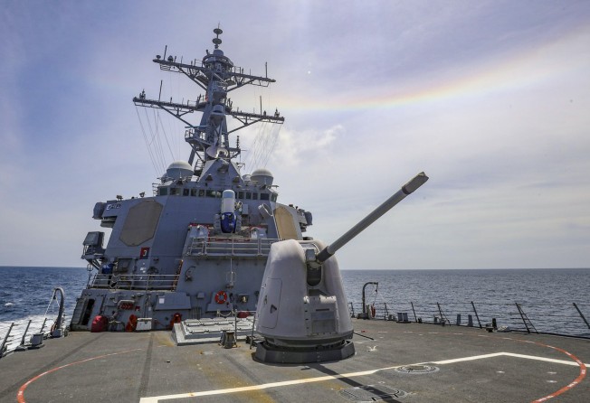 The Arleigh Burke-class guided missile destroyer USS Benfold in the South China Sea on July 19. Photo: US Navy