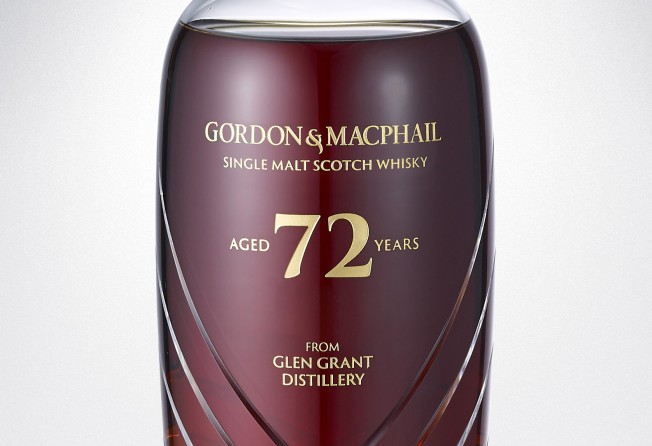 Bonhams auctioned a bottle of Gordon & MacPhail’s Glen Grant 72-year-old whisky – complete with Harrison’s artwork – for US$119,000 (HK$937,500). Photo: Gordon & MacPhail