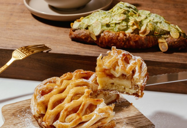 Apple pie and croissant at Que by Rin Horiuchi. Photo: Nicholas Wong Sixteen Photography