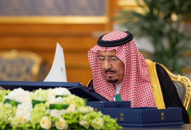 Saudi King Salman bin Abdulaziz chairs a cabinet meeting at Al-Salam Palace on September 6. Photo: Saudi Press Agency via dpa