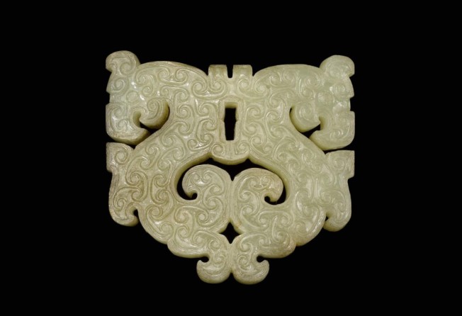 A reticulated celadon jade dragon plaque dating back to the Eastern Zhou dynasty, from Hotung’s collection. Photo: Sotheby’s