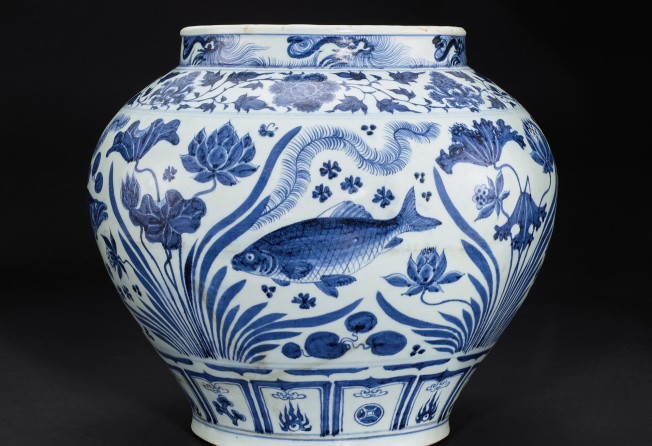 An important blue and white fish jar dating back to the Yuan dynasty, from Hotung’s collection. Photo: Sotheby’s