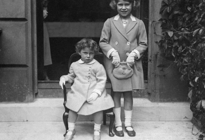 Princess Margaret (left), the younger sister of future Britain’s Queen Elizabeth (right) in 1933. Photo: AFP