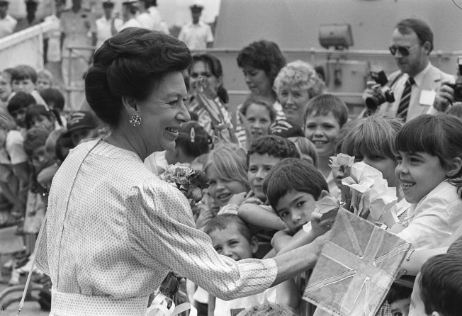 Princess Margaret meets children at HMS Tamar, in 1987. Photo: SCMP