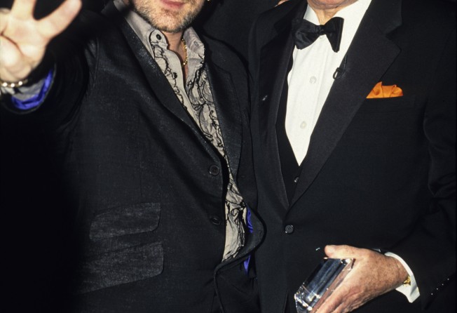 Bono and Frank Sinatra at the Grammy Awards in 1994. Photo: Getty Images