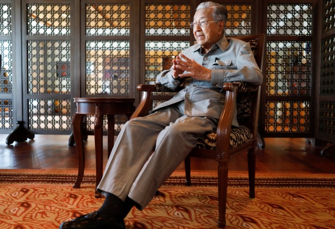 Former Malaysian Prime Minister Mahathir Mohamad said a win for Barisan Nasional would be a victory for corruption. Photo: Reuters