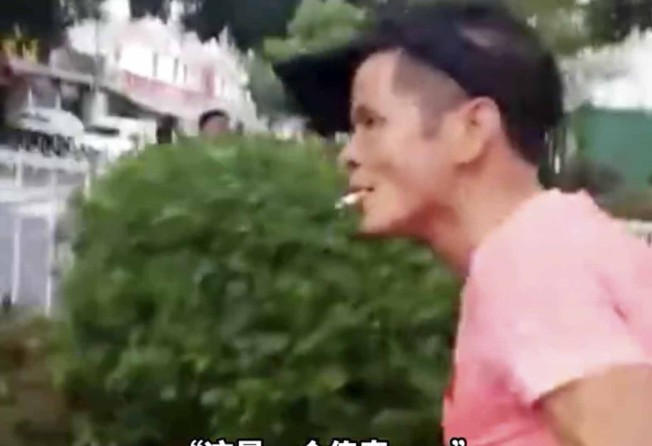 Chen’s story has trended globally, prompting debate over his behaviour, with some applauding his ability to smoke while running, but many others were critical. Photo: Weibo