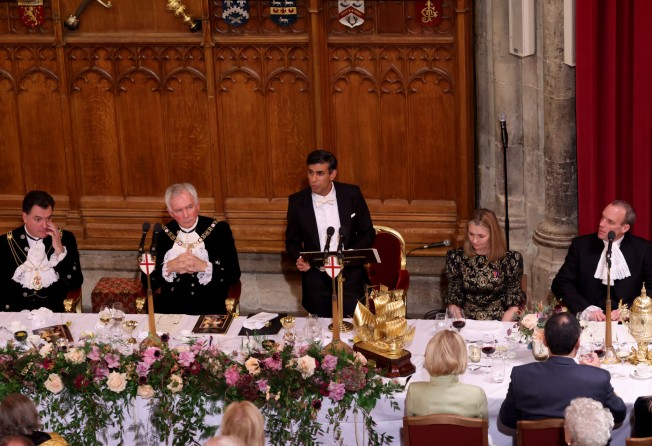 British Prime Minister Rishi Sunak, centre, speaks during the annual Lord Mayor’s Banquet at the Guildhall in central London on Monday. Photo: dpa