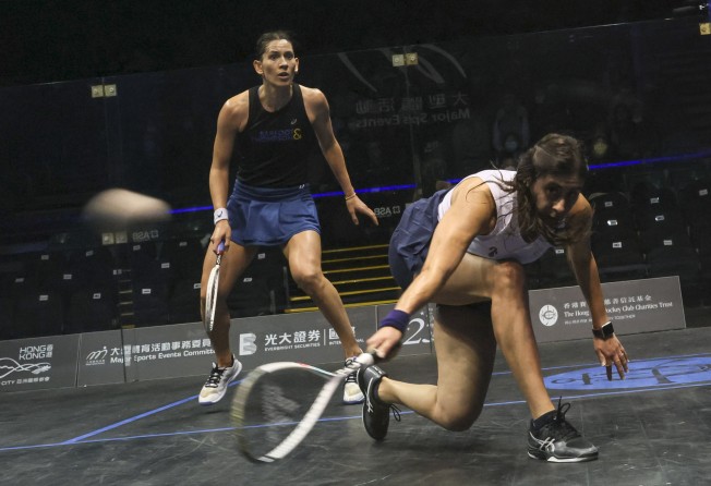 Nour EI Sherbini (left) stunned world No 1 Joelle King in the semi-final of the Hong Kong Squash Open. Photo: Dickson Lee