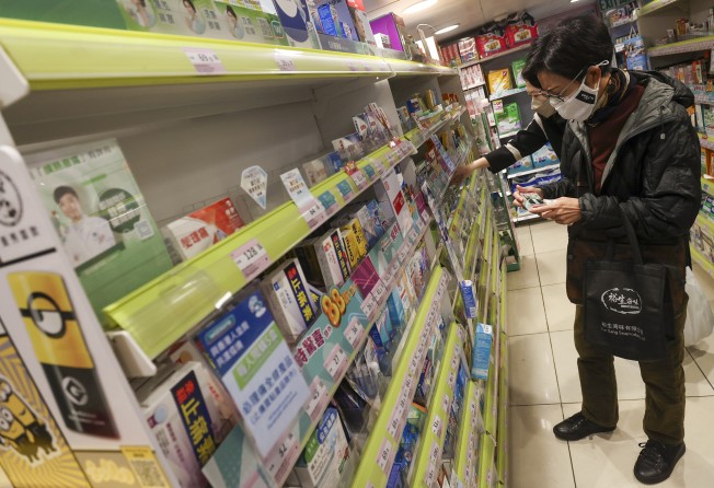 There has been a fourfold increase in people buying fever and pain relief drugs in Hong Kong. Photo: Jonathan Wong